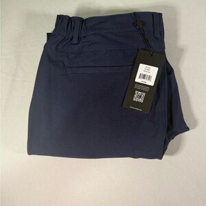 CUTS AO Jogger Pacific Blue L NWT Performance Pants